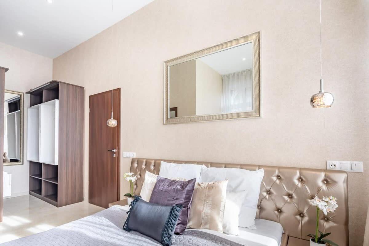 Апартаменти Splendid Perfectly Located Flat With Sauna Будапешт Екстер'єр фото